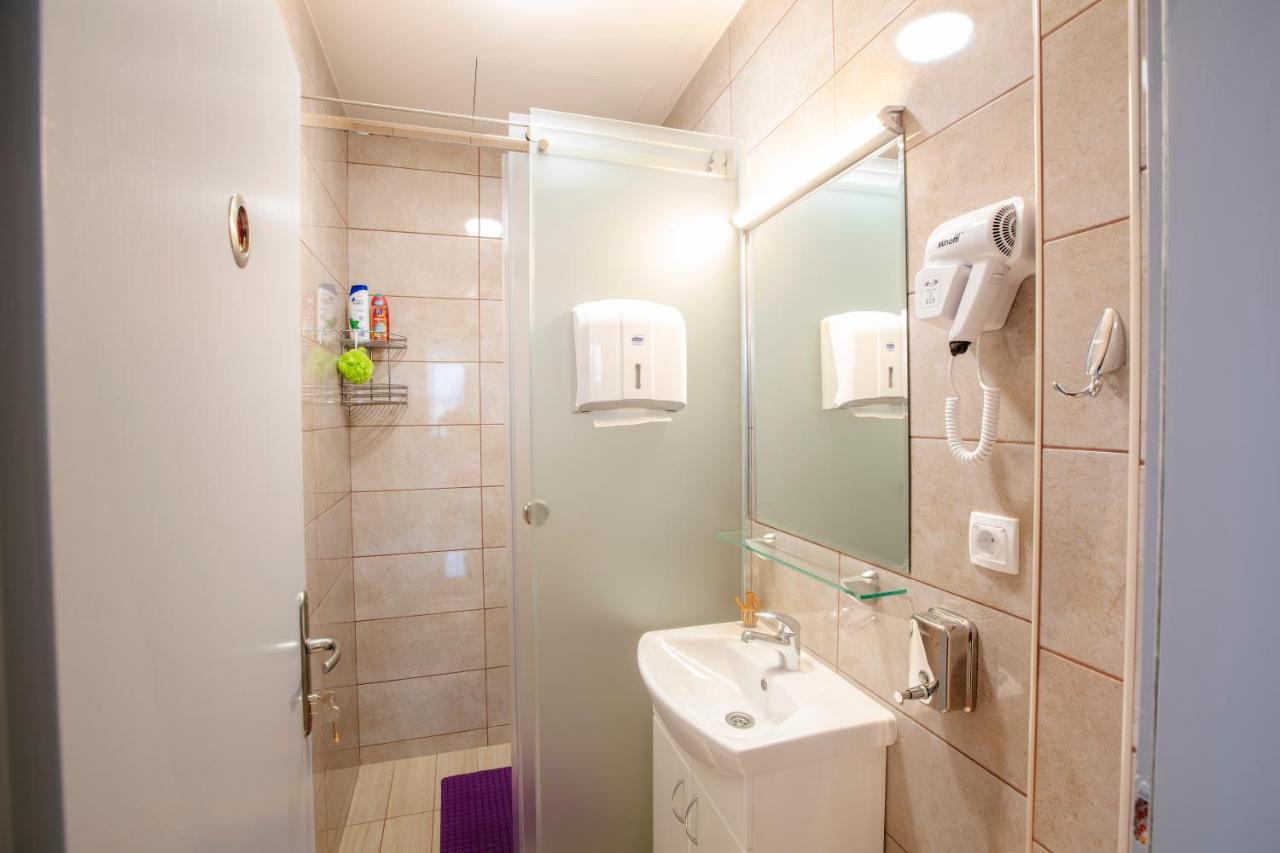 Hostel Amd Beograd Ngoại thất bức ảnh