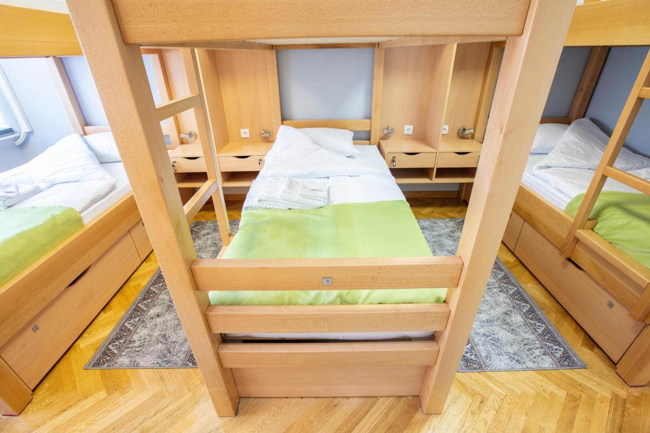Hostel Amd Beograd Ngoại thất bức ảnh